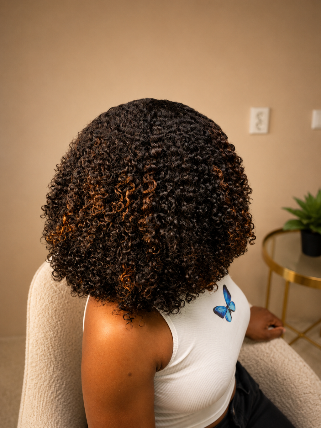 "Sunkissed Honey" – Pre-Bleached Glueless 5x5 HD Lace Pixie Curl Wig (200g Density